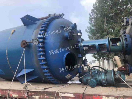 山東濟(jì)南二手化工設(shè)備回收與制造 聚焦搪瓷反應(yīng)釜、電加熱盤管與機(jī)械密封反應(yīng)釜